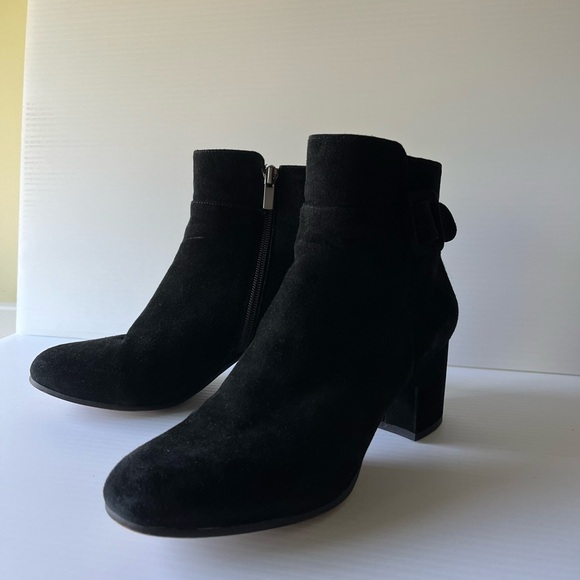 Saks Fifth Ave Ankle Boot 8 - Picture 2 of 10